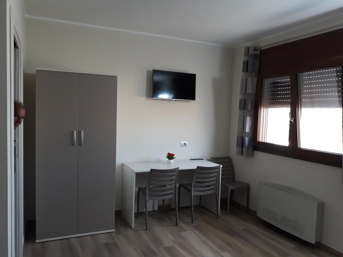 Af Service B&B Мезанье Экстерьер фото